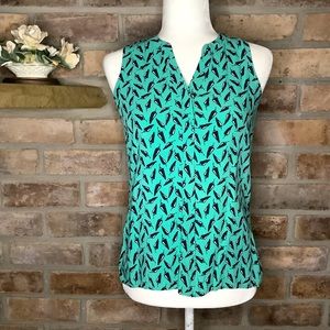 CROWN & IVY Chili Pepper Sleeveless Blouse 95